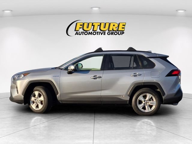 Certified 2019 Toyota RAV4 XLE w/ Convenience Package AWD/4WD image 9