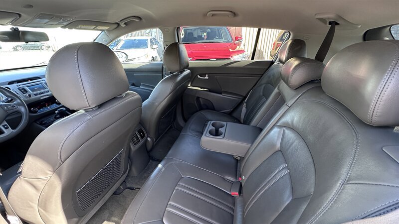 Used 2016 Kia Sportage EX image 10