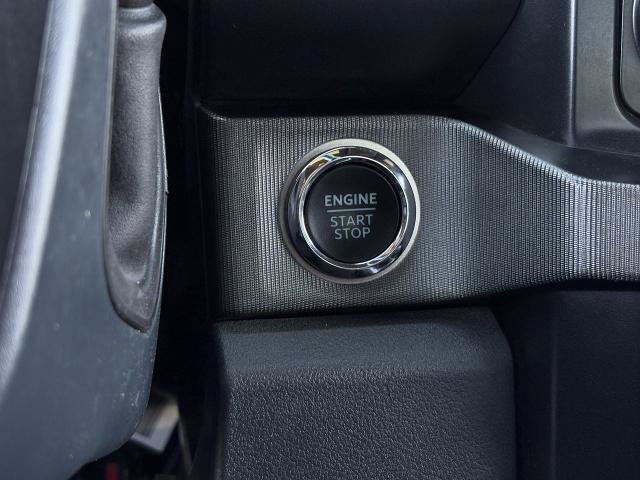 Certified 2024 Ford F350 Platinum w/ FX4 Off-Road Package image 16