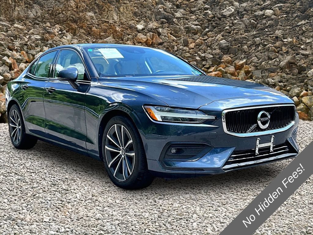 Used 2021 Volvo S60 T5 Momentum FWD image 10