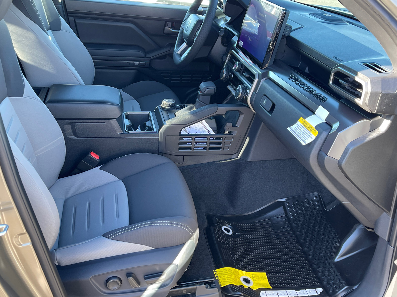 New 2026 Toyota Tacoma TRD Sport w/ TRD Sport Upgrade Package image 15