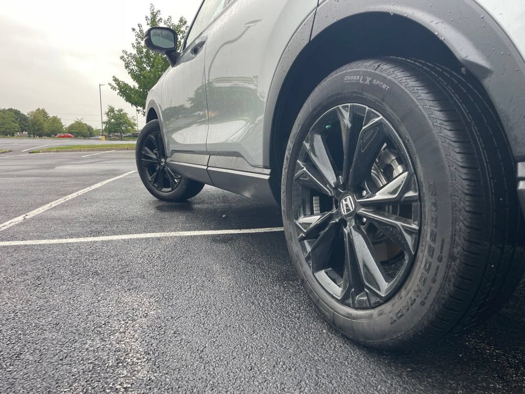 Used 2025 Honda CR-V Sport Touring image 32