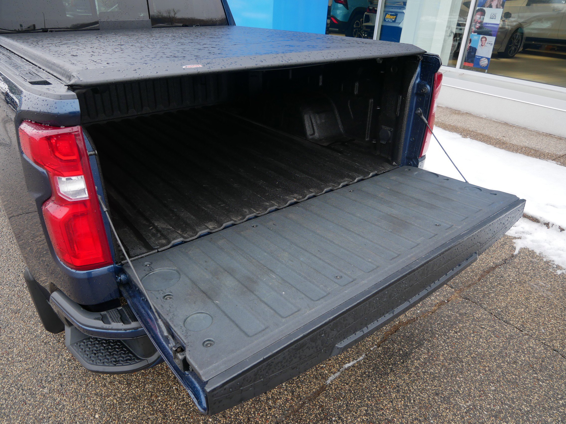 Used 2021 Chevrolet Silverado 1500 RST w/ Convenience Package II image 10