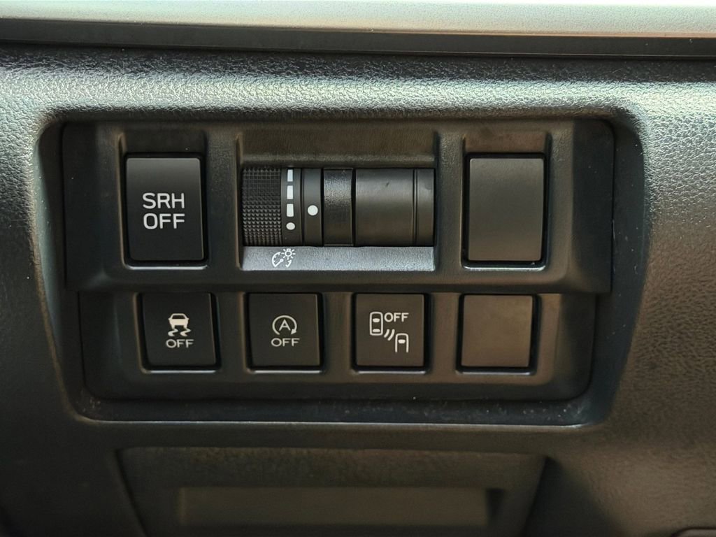 Used 2021 Subaru Crosstrek 2.5i Limited w/ Moonroof Package 2 image 21