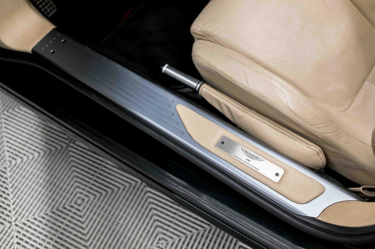 Used 2006 Aston Martin DB9 Volante RWD image 49