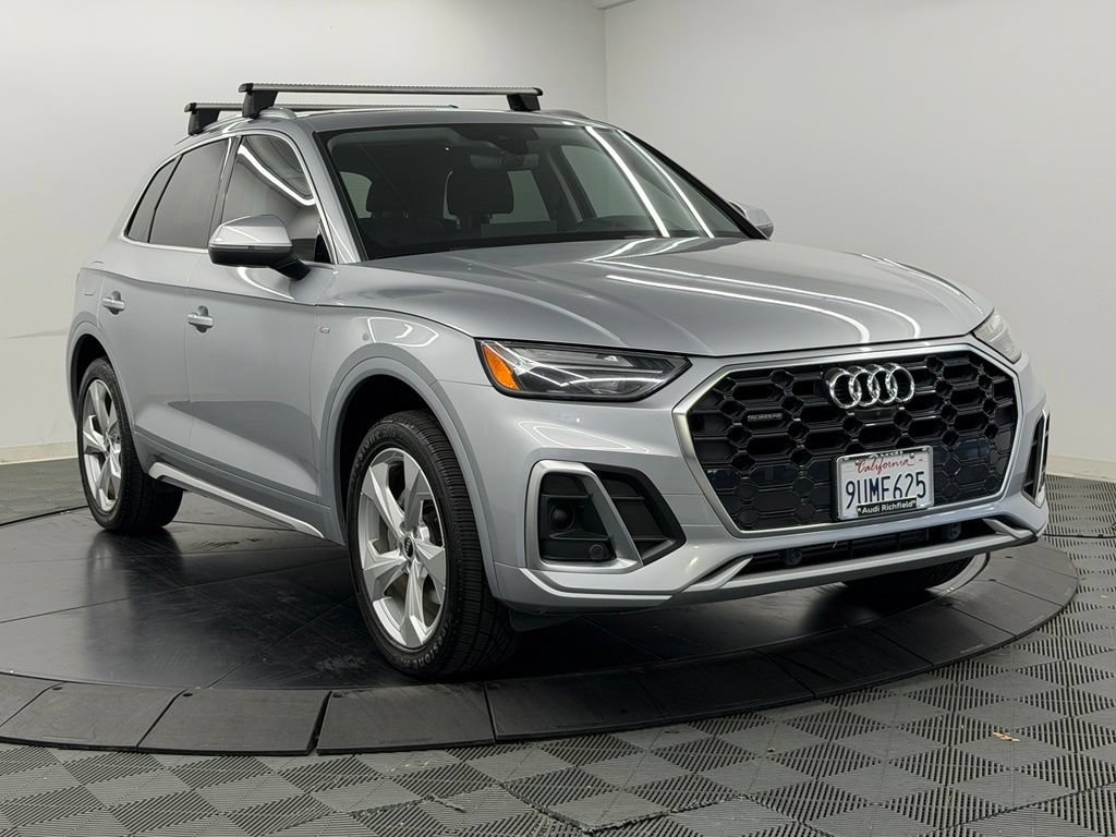 Used 2022 Audi Q5 2.0T Premium Plus w/ Premium Plus Package AWD/4WD image 8