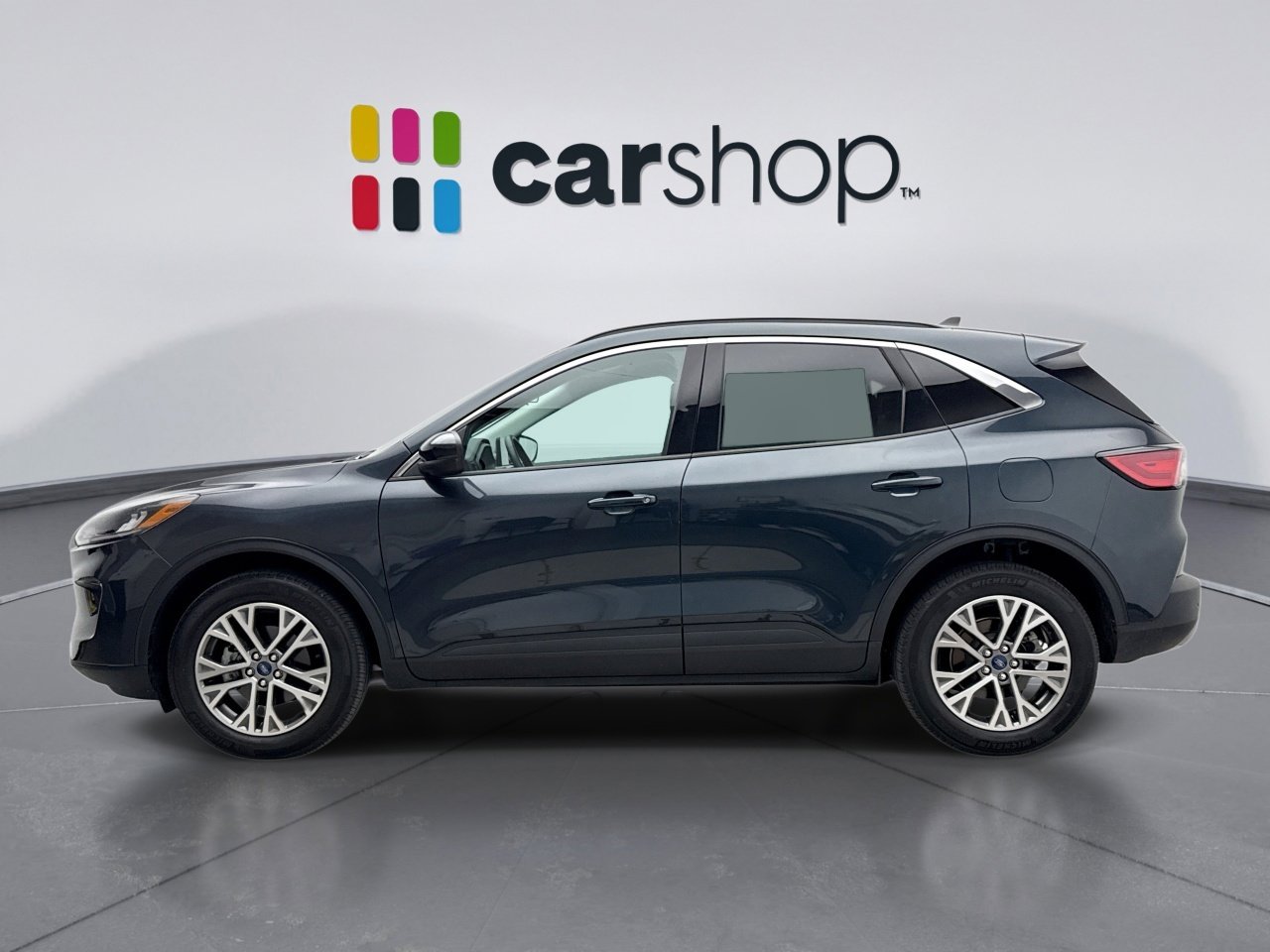 Used 2022 Ford Escape SEL w/ Technology Package AWD/4WD image 2