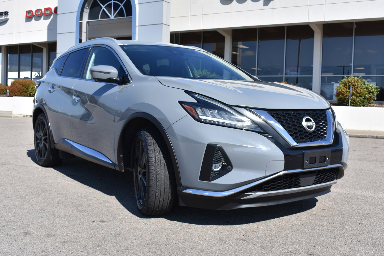 Used 2023 Nissan Murano SL image 3