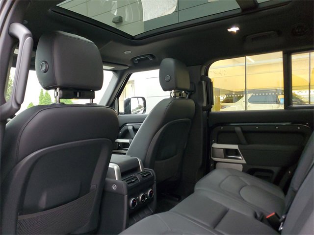Certified 2023 Land Rover Defender 130 SE image 14