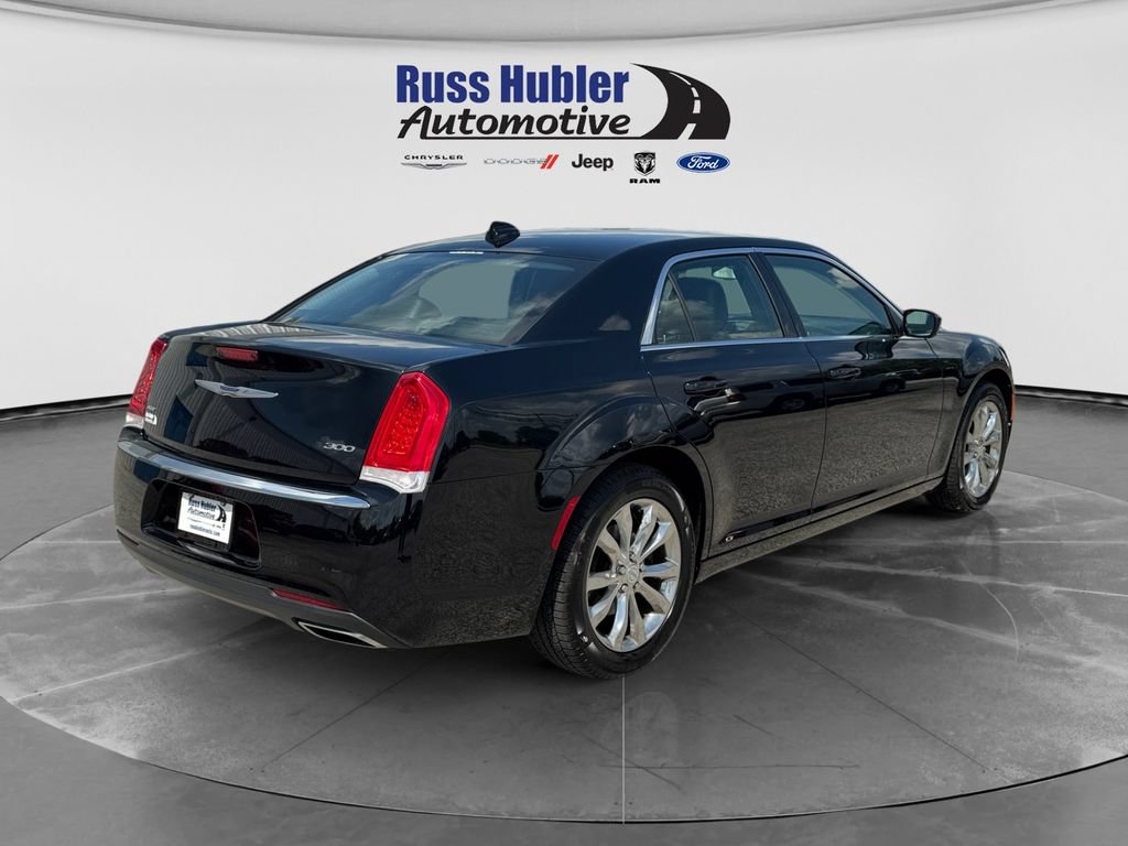 Used 2020 Chrysler 300 Touring L w/ Quick Order Package 22F AWD/4WD image 7