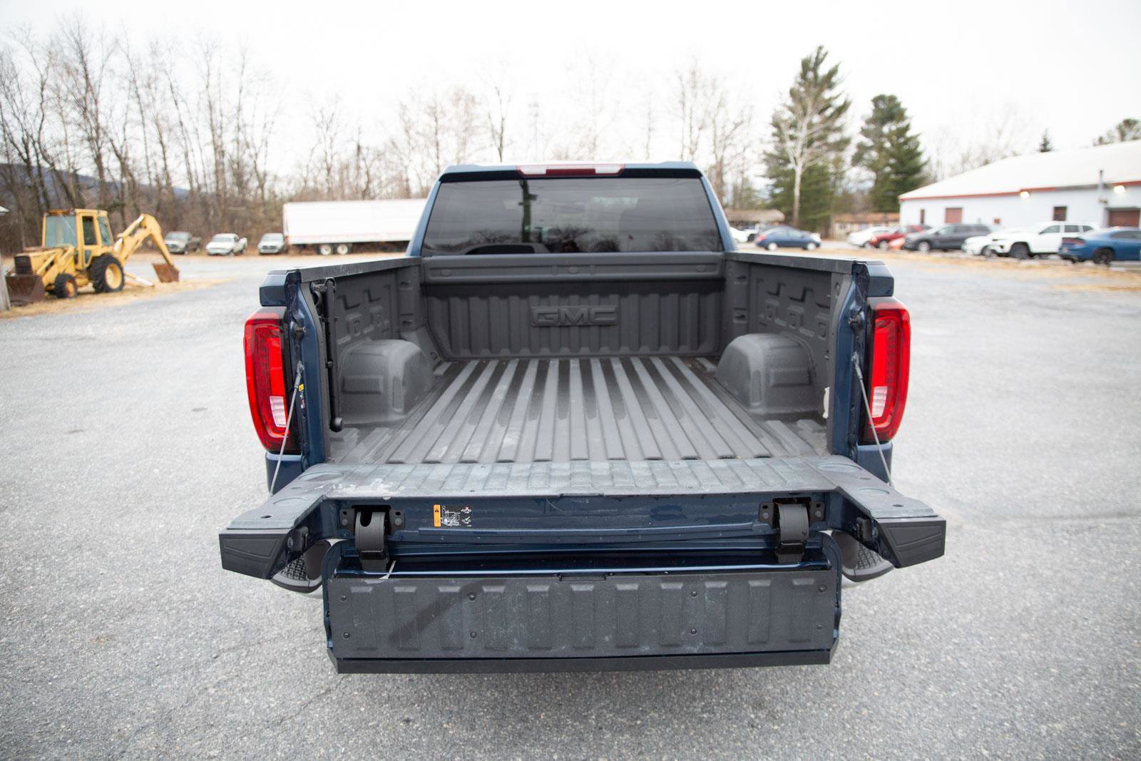 Used 2021 GMC Sierra 1500 SLT image 5