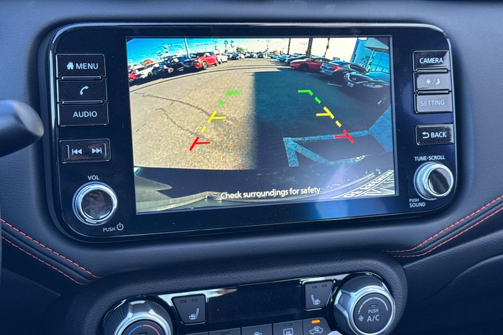 New 2025 Nissan Versa SR w/ Trunk Package image 15