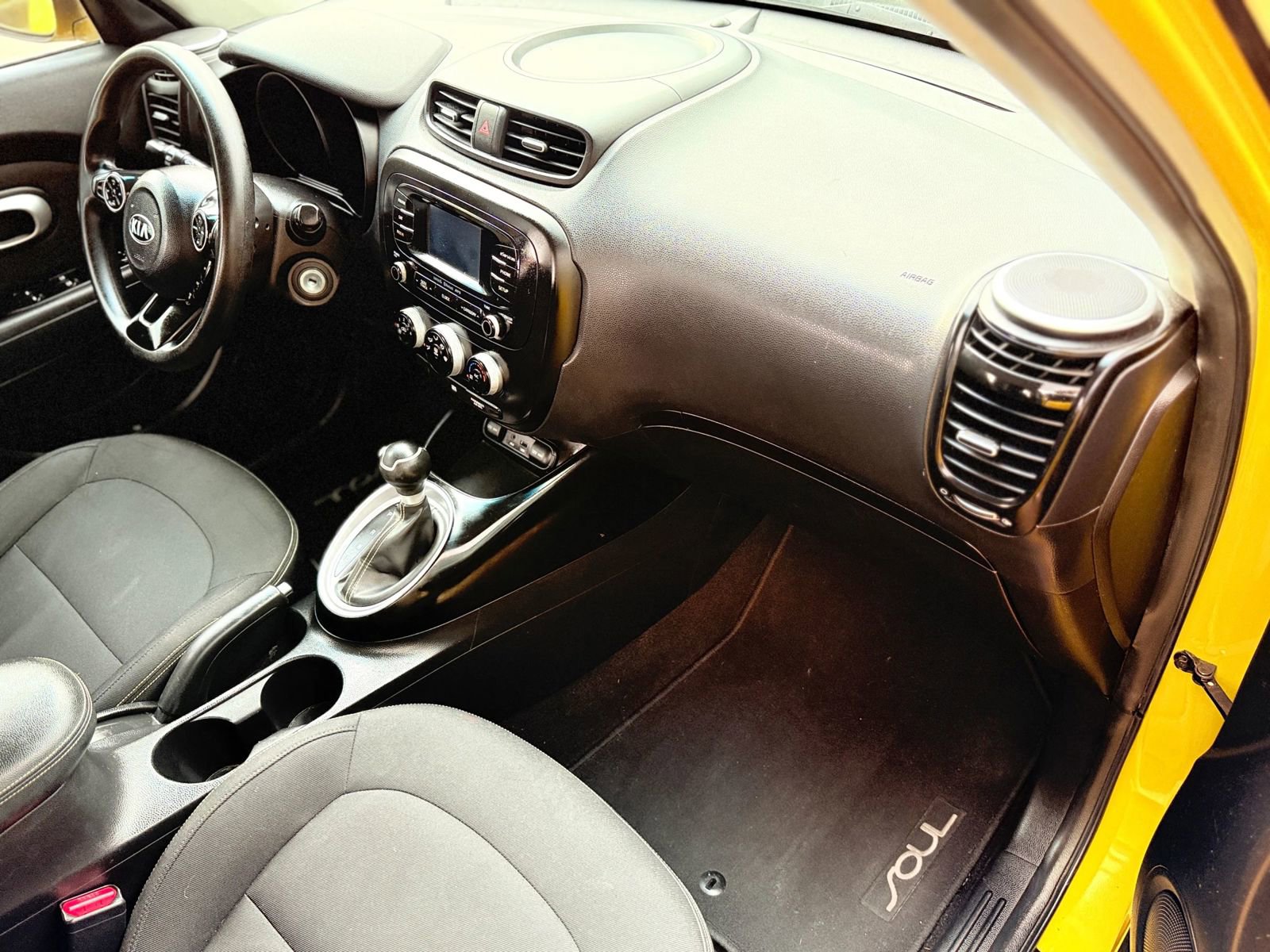 Used 2014 Kia Soul + w/ UVO w/Eservices Package image 18