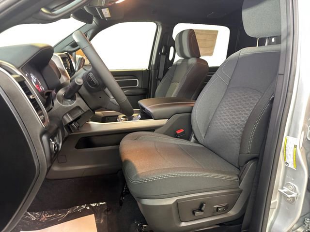 New 2026 RAM 3500 Big Horn AWD/4WD image 10