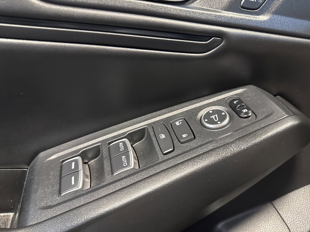 Used 2023 Honda Accord EX-L image 20