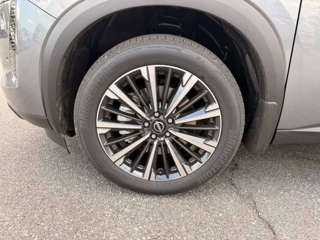 New 2026 Nissan Pathfinder Platinum w/ Cargo Package AWD/4WD image 9