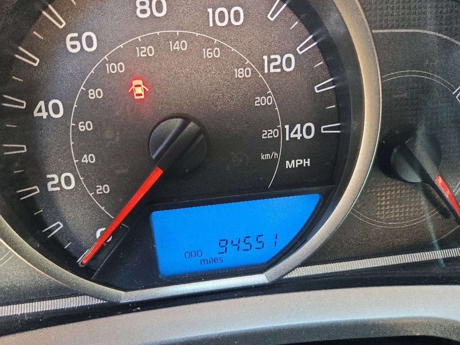 Used 2015 Toyota RAV4 LE AWD/4WD image 18