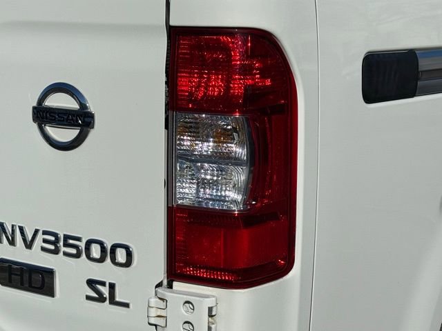 Used 2016 Nissan NV 3500 SL image 18