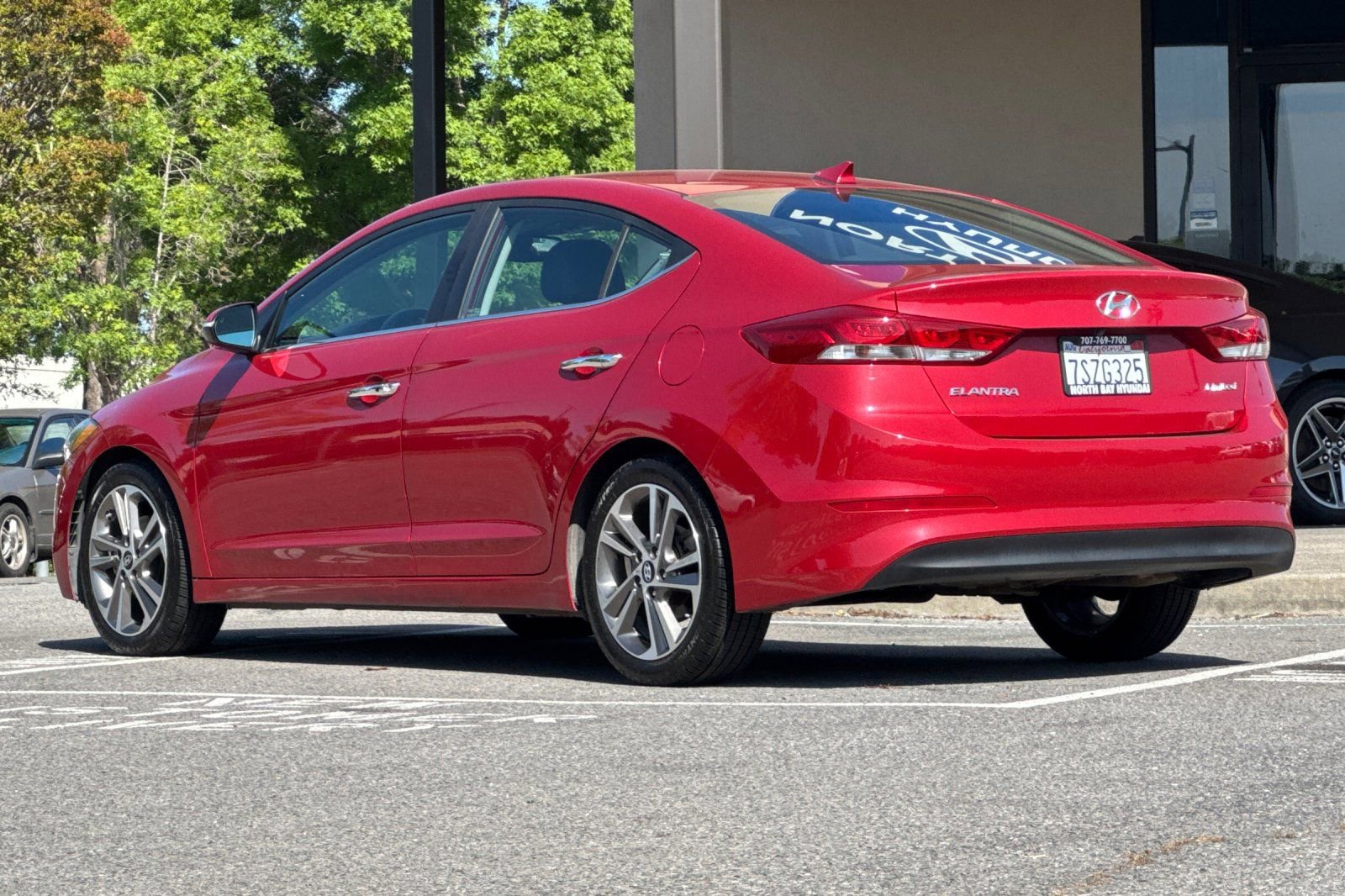 Used 2017 Hyundai Elantra Limited w/ Limited Ultimate Package 05 FWD image 6