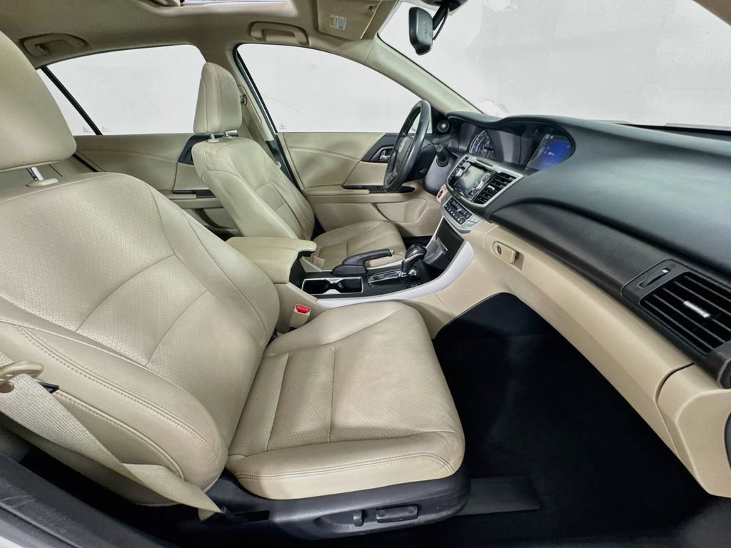 Used 2014 Honda Accord EX-L image 34