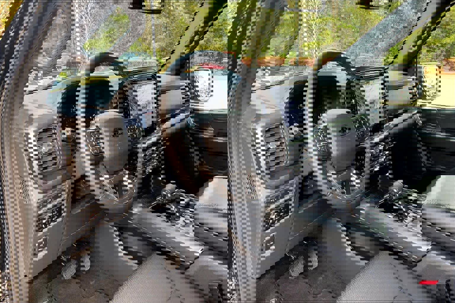 Used 2024 Ford F150 XLT w/ Equipment Group 302A MID AWD/4WD image 17