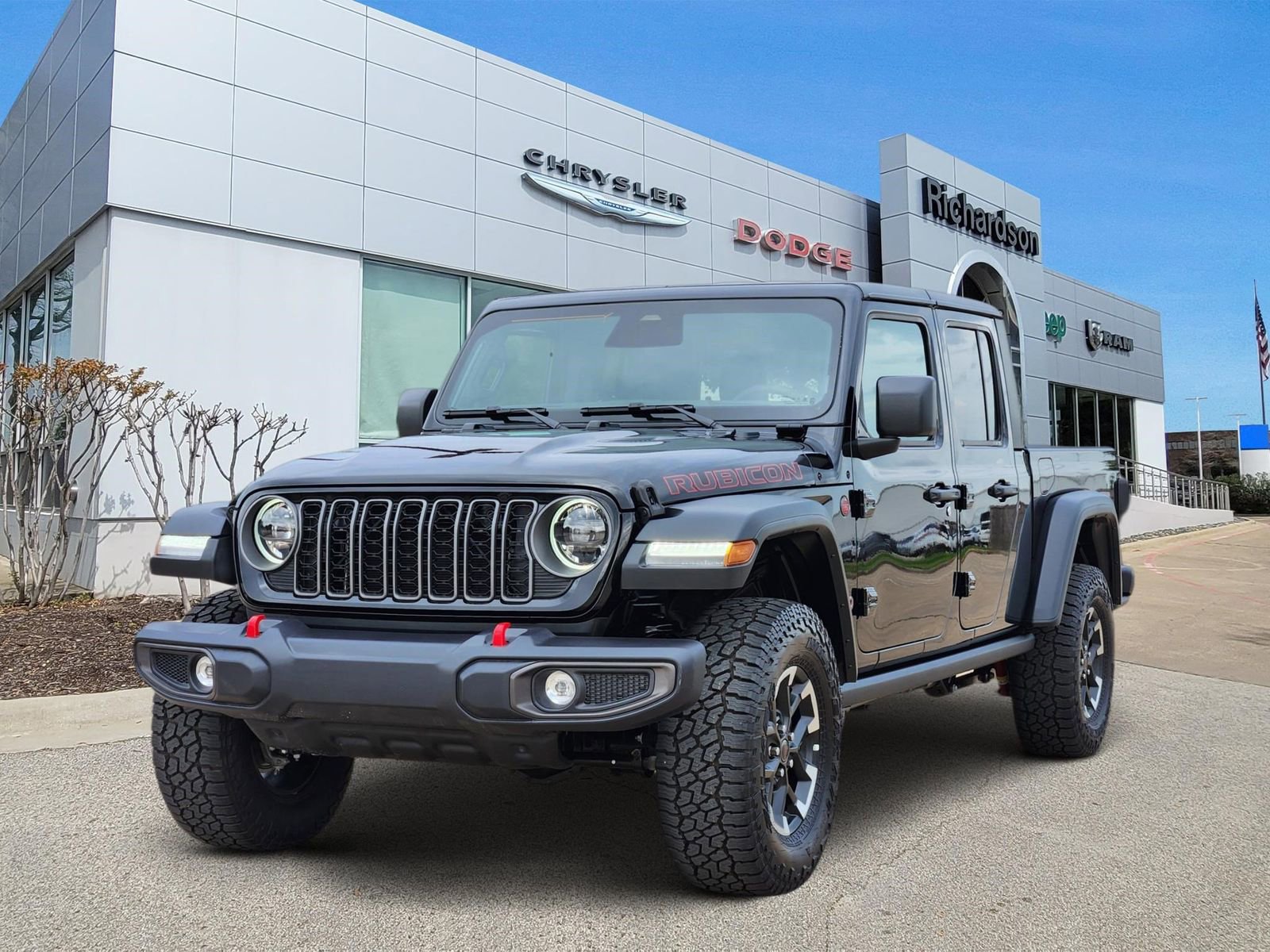 Used 2026 Jeep Gladiator Rubicon image 2