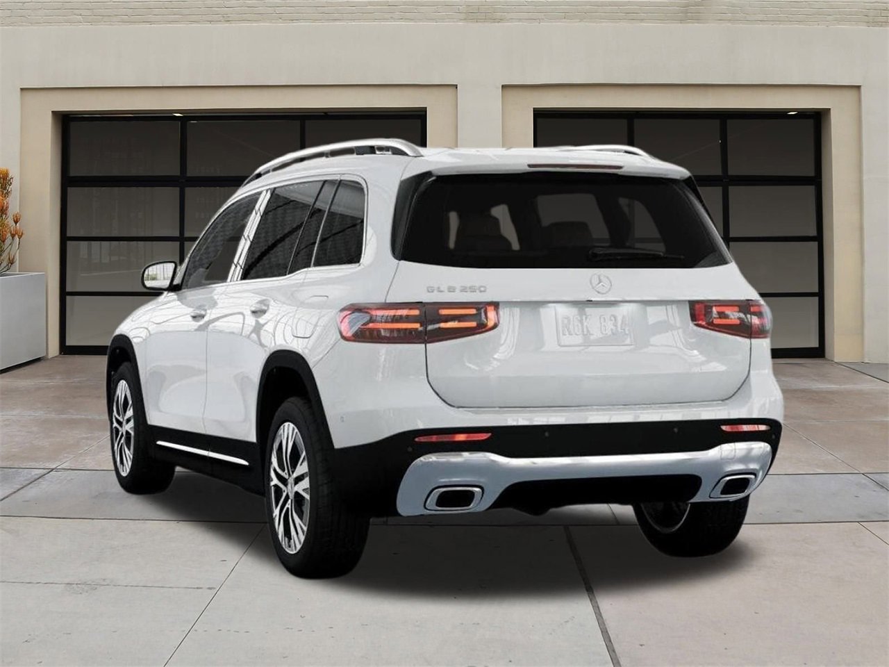 New 2025 Mercedes-Benz GLB 250 image 39