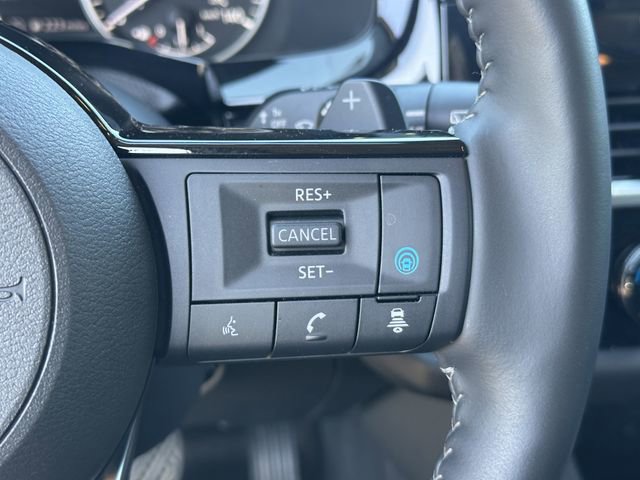 Certified 2025 Nissan Pathfinder SL w/ Black Appearance Package image 27