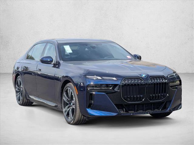 New 2026 BMW 750e xDrive image 6
