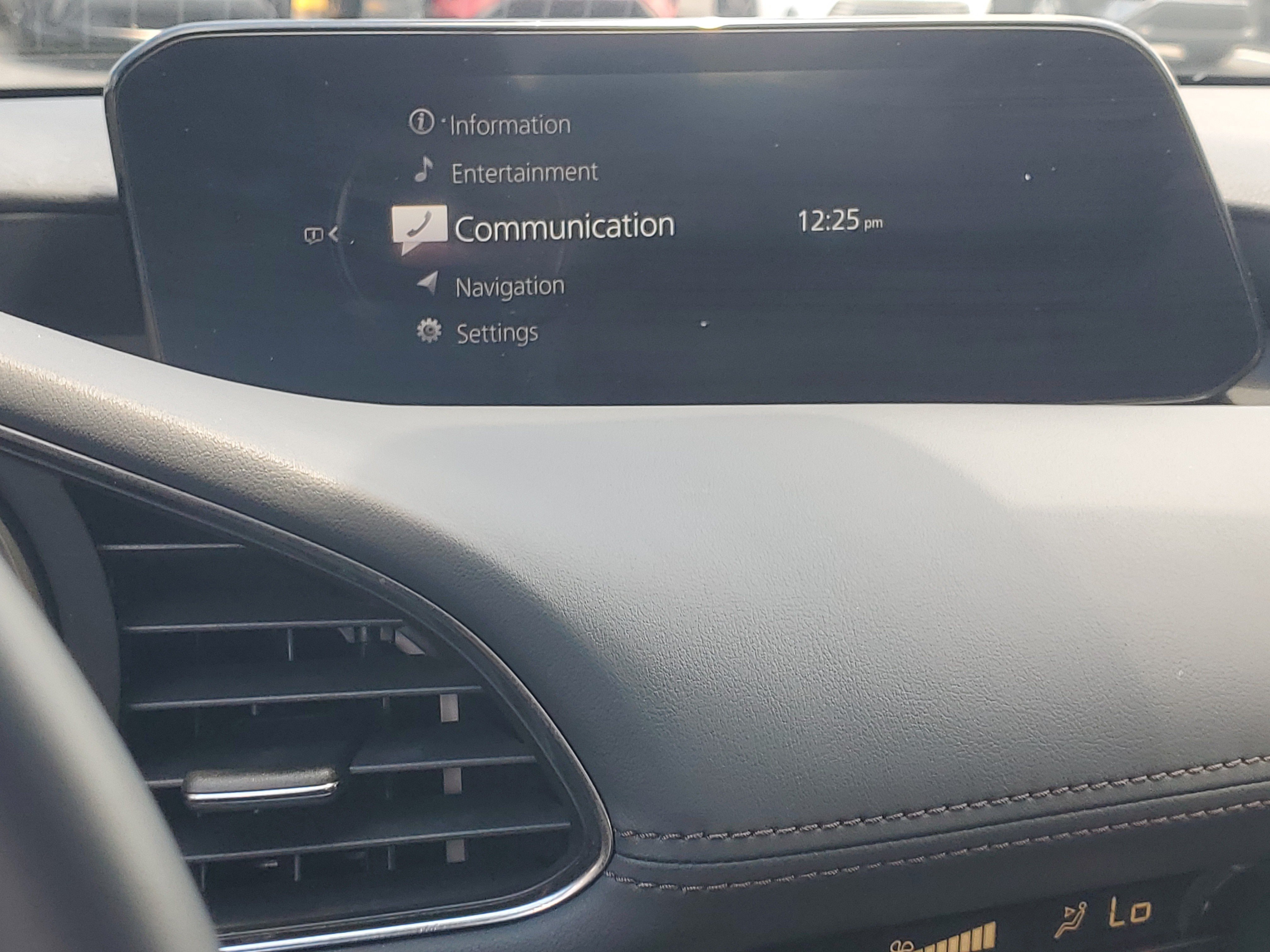 Used 2019 MAZDA MAZDA3 AWD Hatchback w/ Premium Pkg image 27