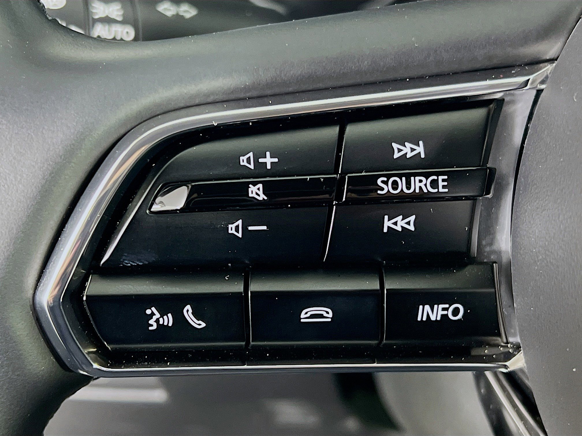 Used 2025 MAZDA CX-90 3.3 Turbo w/ Select Package image 14