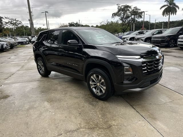 Used 2026 Chevrolet Equinox LT FWD image 16