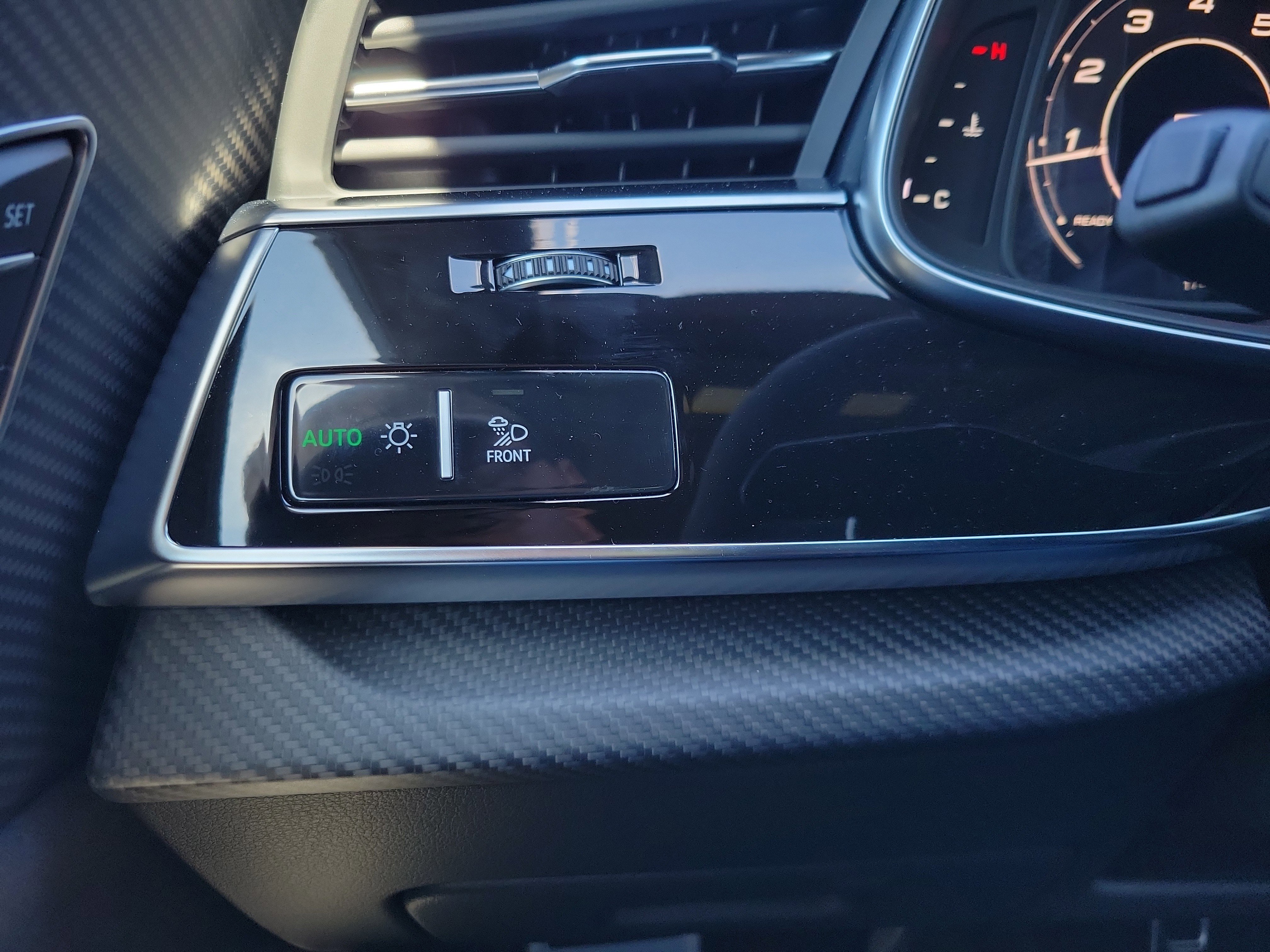 New 2026 Audi RS Q8 performance image 29