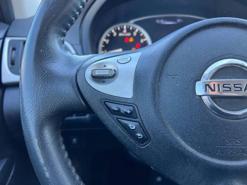 Used 2016 Nissan Sentra SV image 21