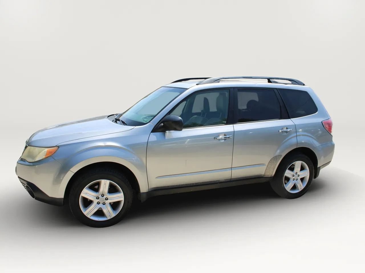 Used 2010 Subaru Forester 2.5X Premium w/ Popular Equipment Group 1A AWD/4WD image 6