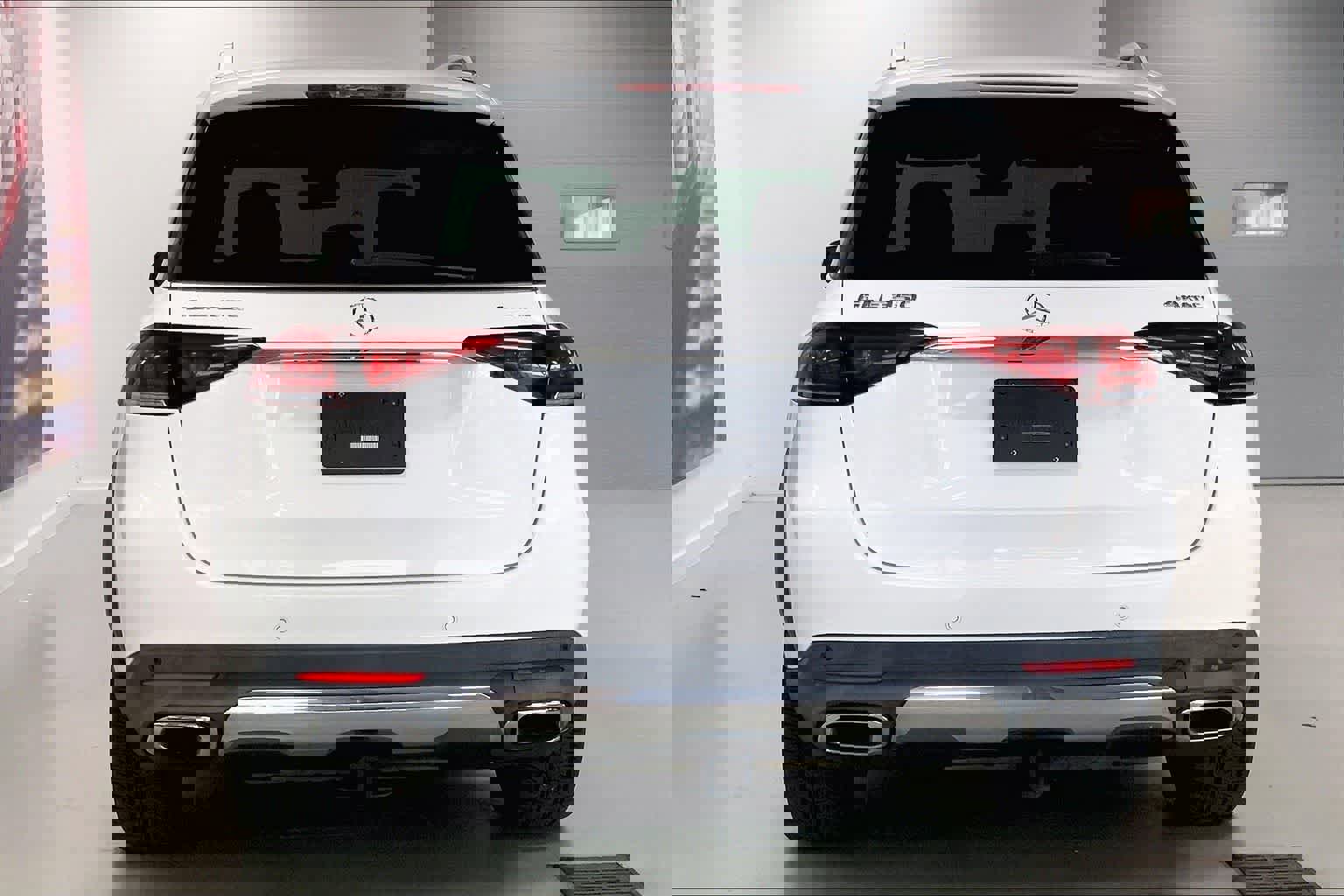 Used 2021 Mercedes-Benz GLE 350 4MATIC w/ Premium Package image 5