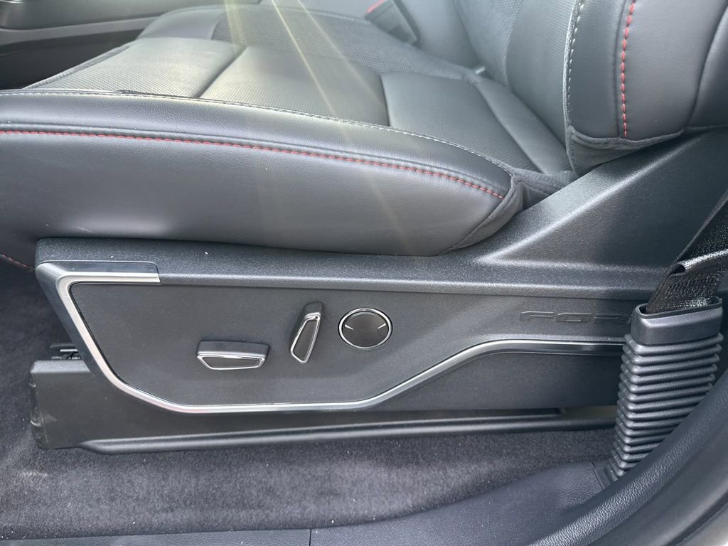 Used 2025 Ford F150 Raptor image 20