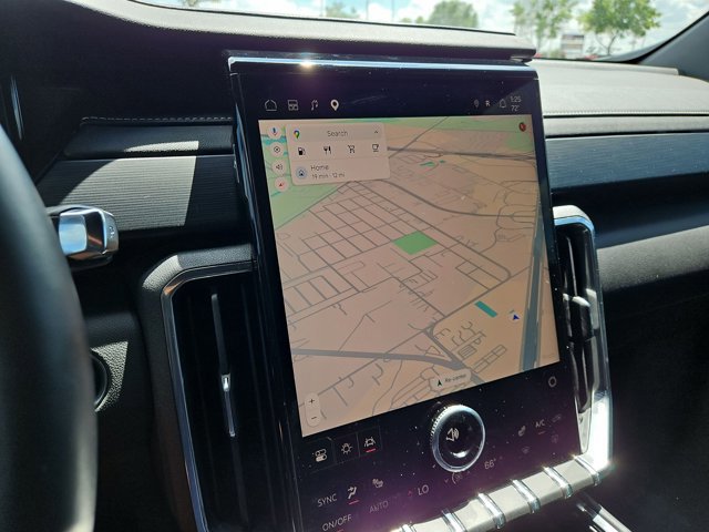 Used 2024 GMC Acadia Elevation w/ Luxury Package image 13