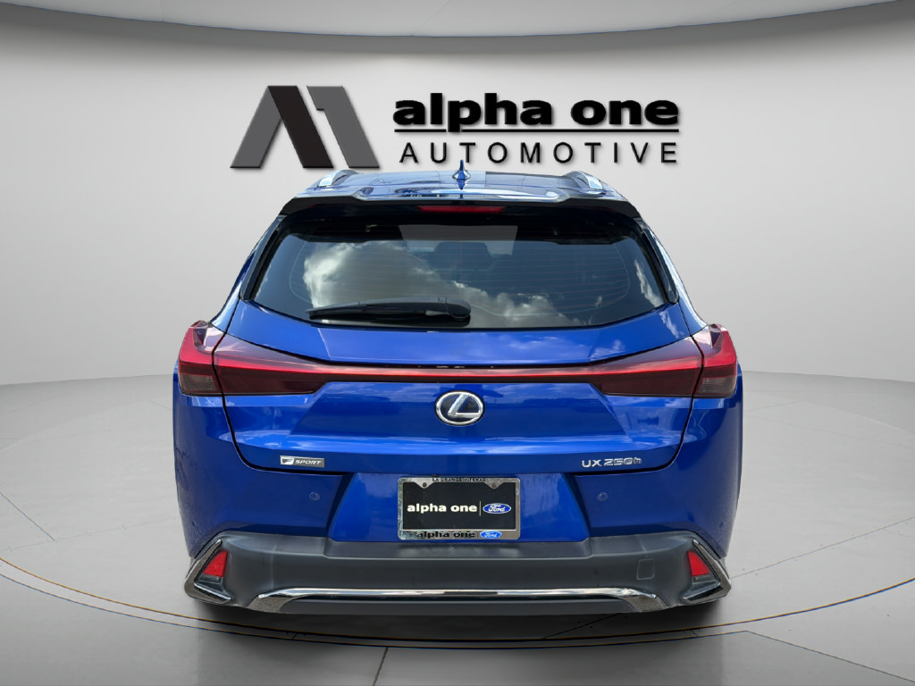 Used 2021 Lexus UX 250h F Sport w/ Accessory Package (Z1) AWD/4WD image 7