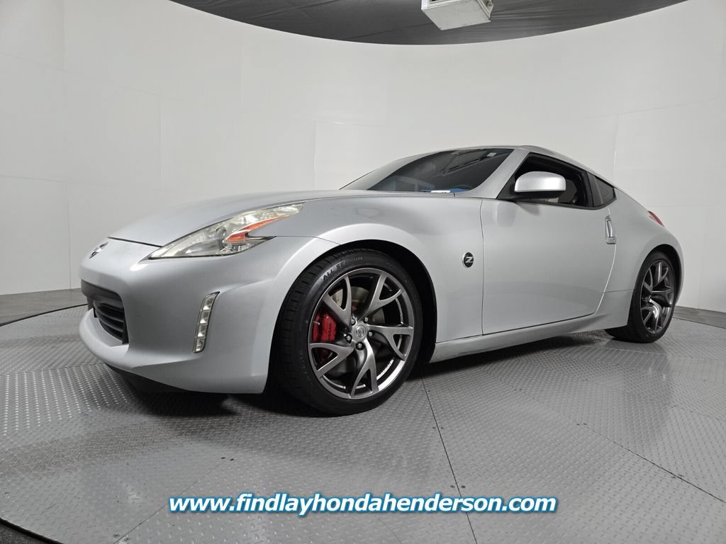 Used 2013 Nissan 370Z Touring w/ Sport Pkg RWD image 2