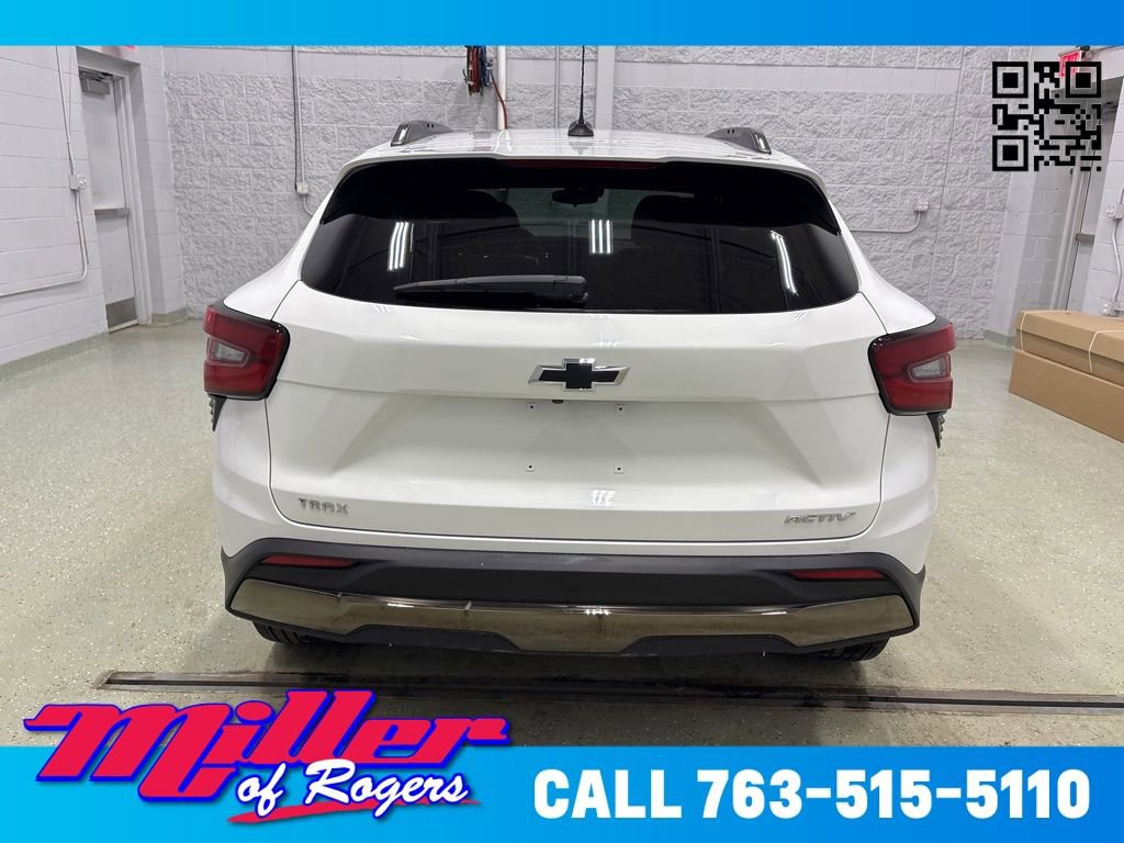 Used 2025 Chevrolet Trax ACTIV w/ Driver Confidence Package image 5