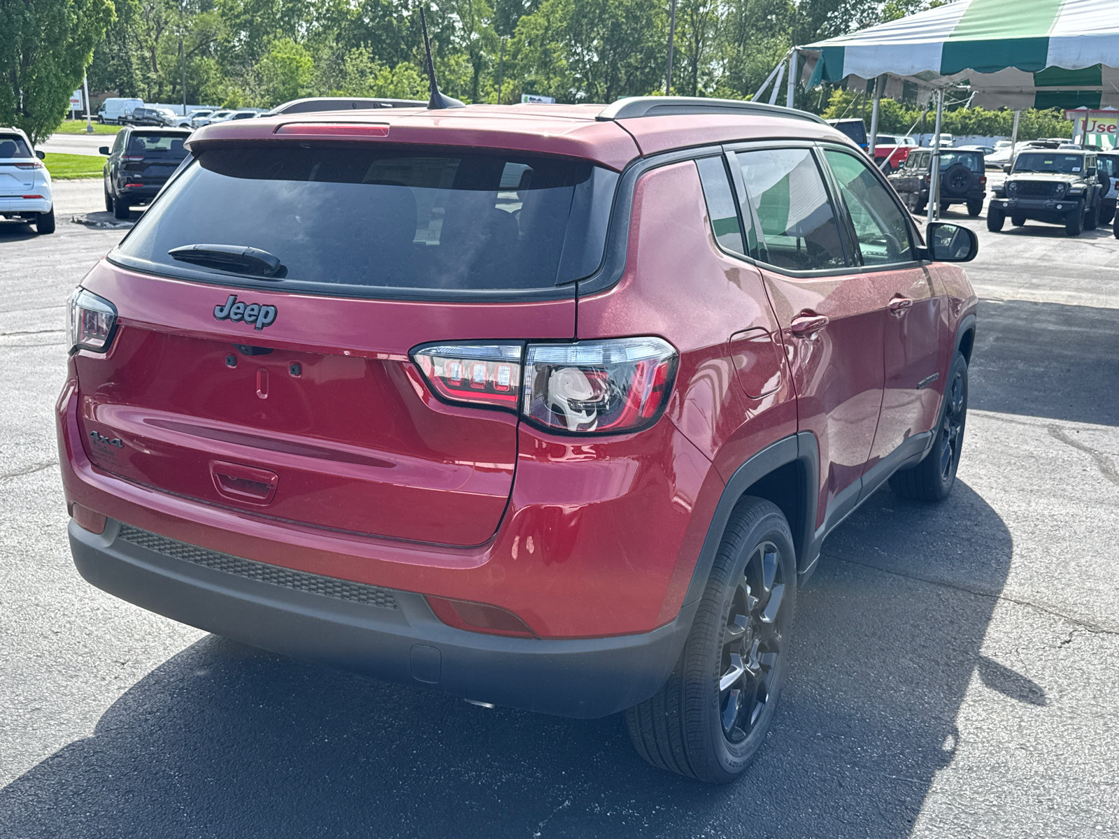 New 2026 Jeep Compass Latitude AWD/4WD image 5