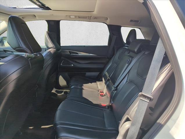 Used 2025 INFINITI QX60 Luxe AWD/4WD image 19