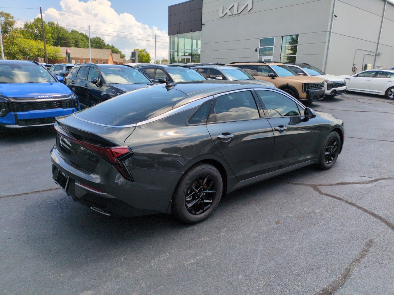 New 2026 Kia K5 LXS FWD image 7