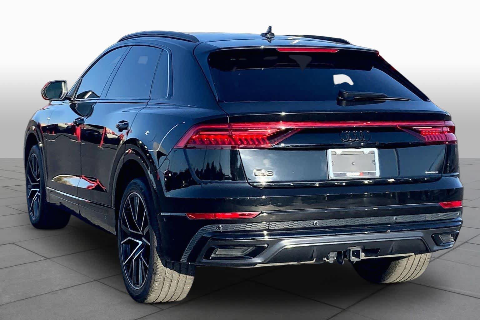 Used 2023 Audi Q8 Prestige w/ Prestige Package AWD/4WD image 12