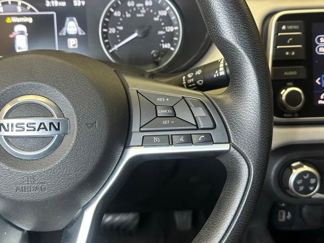 Used 2021 Nissan Versa SV FWD image 24
