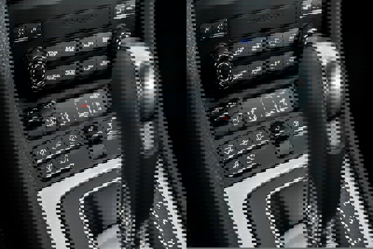 Used 2024 Porsche 718 Cayman image 34