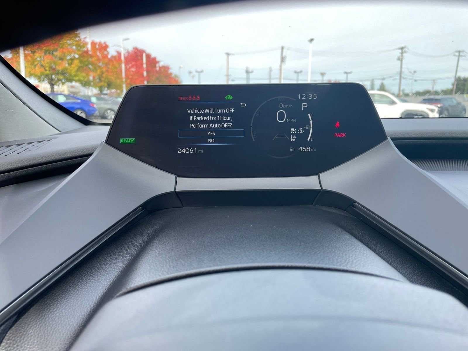 Used 2025 Toyota Prius LE image 39