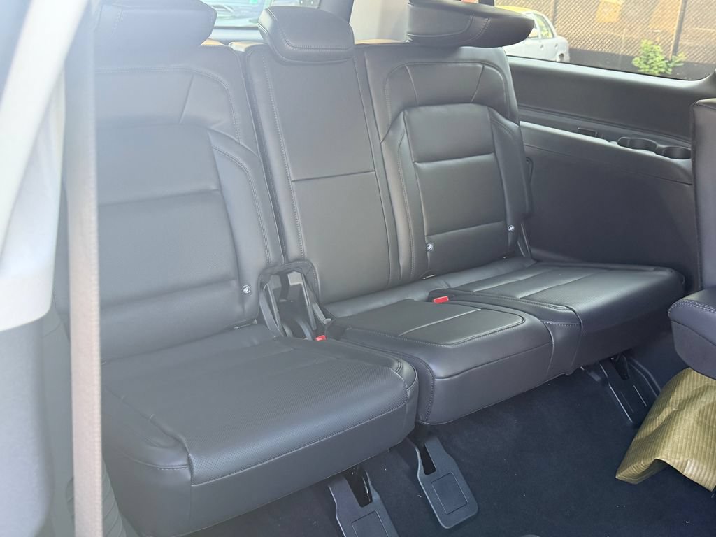 New 2027 Lincoln Navigator L Premier AWD/4WD image 18