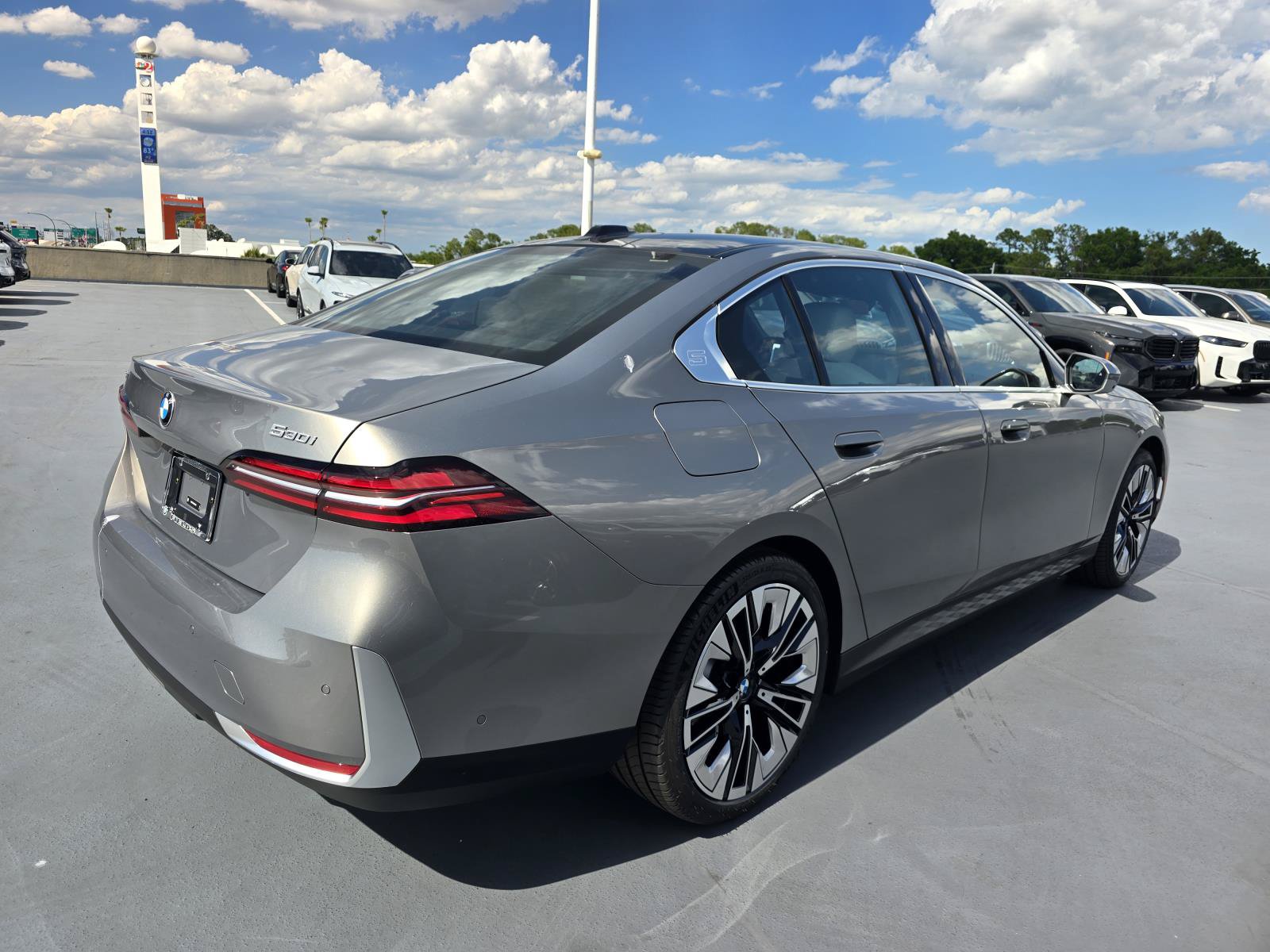 New 2026 BMW 530i xDrive w/ Executive Package AWD/4WD image 2